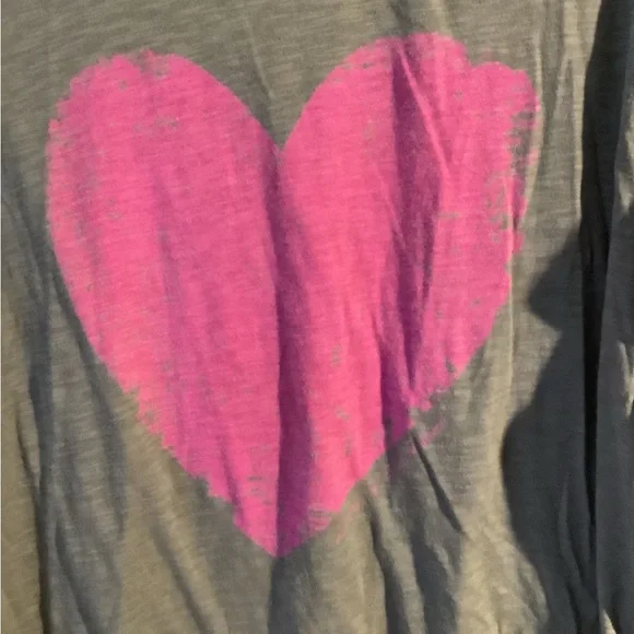NWOT Natural Life Ringer Tee Graphic Pink Heart Collection 
Size XS Oversized - Picture 3 of 4